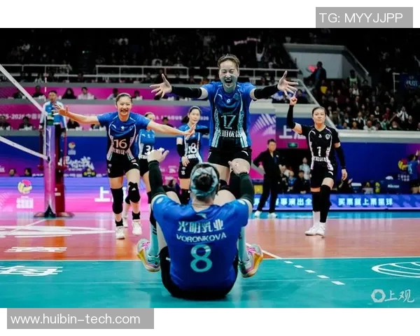 上海排球队逆袭之路：从低谷到巅峰的奋斗与荣耀纪实