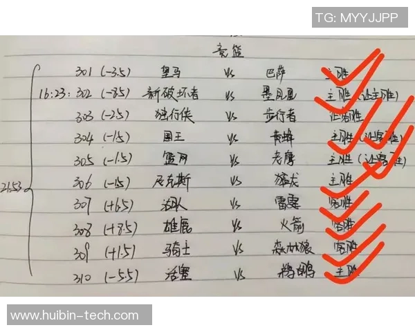 南京足球队与上海足球队赛后复盘探讨灵活性表现与战术调整分析